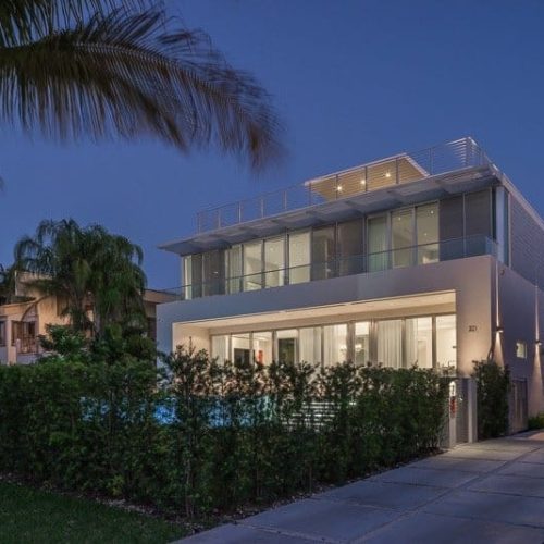 2_12-lusic-residence-photo-2