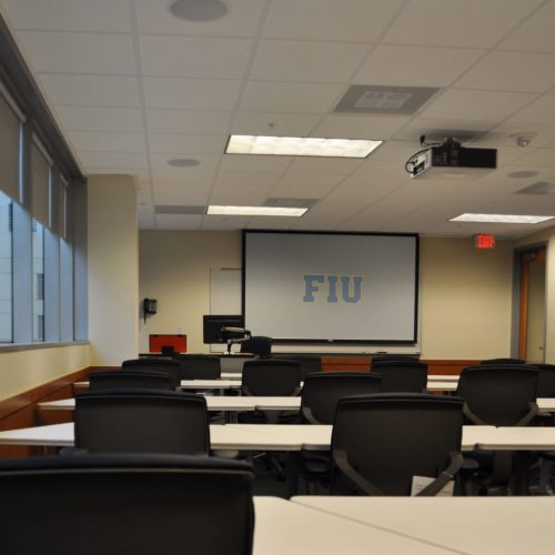 3_1101-Brickell-Classroom02